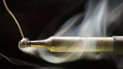 電子焊錫材料怎么選，焊錫煙霧凈化器廠家告訴你。