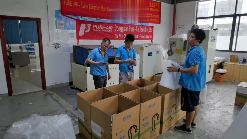 煙塵凈化機,工業(yè)煙塵凈化機,車間煙塵凈化機。