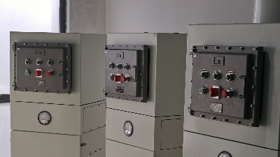 車間防爆除塵器，執(zhí)信環(huán)保助力企業(yè)安全凈化粉塵。